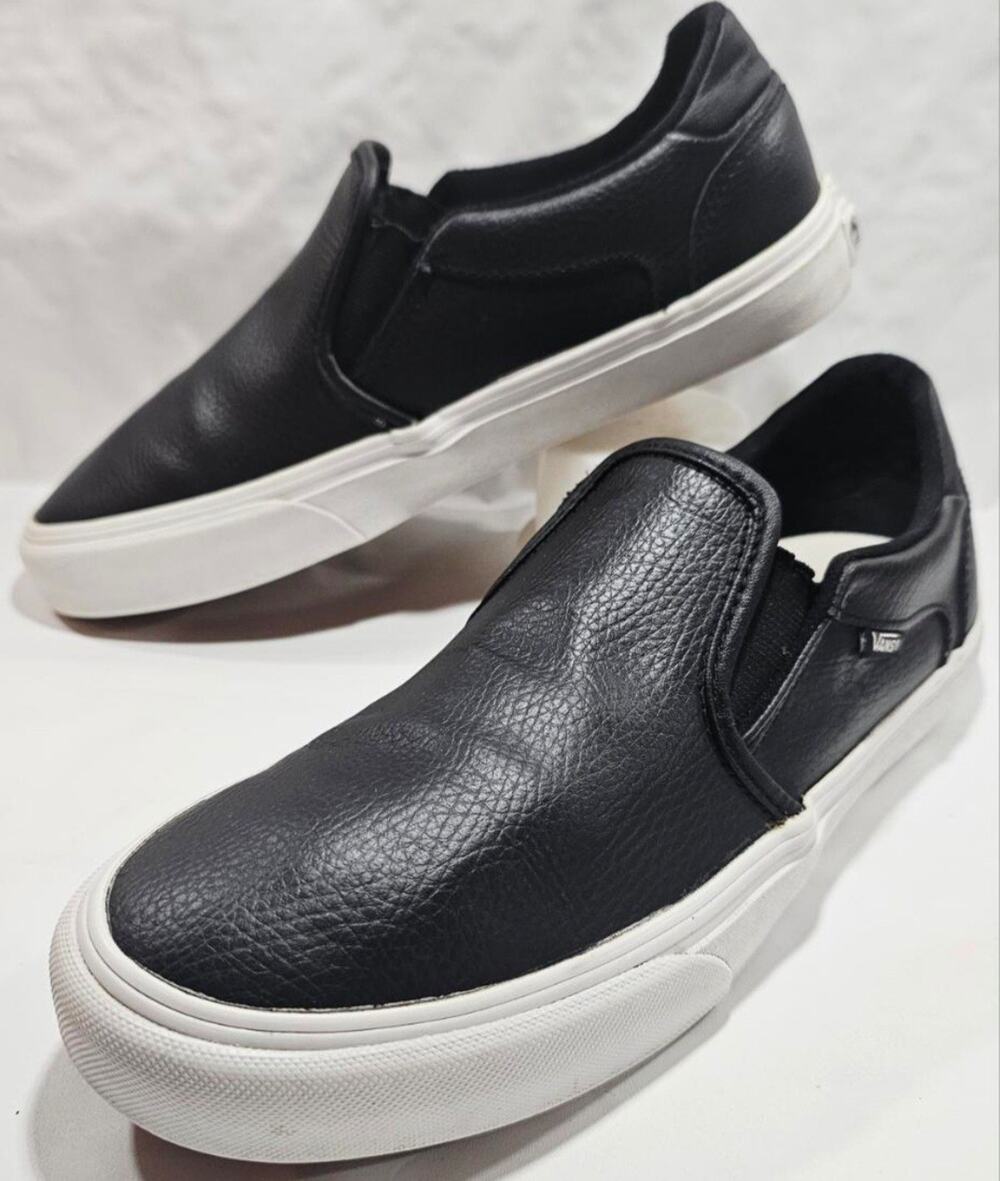 Vans Asher Deluxe Leather Black Slip On Skate Shoes Womens 10 Men’s Size 8.5